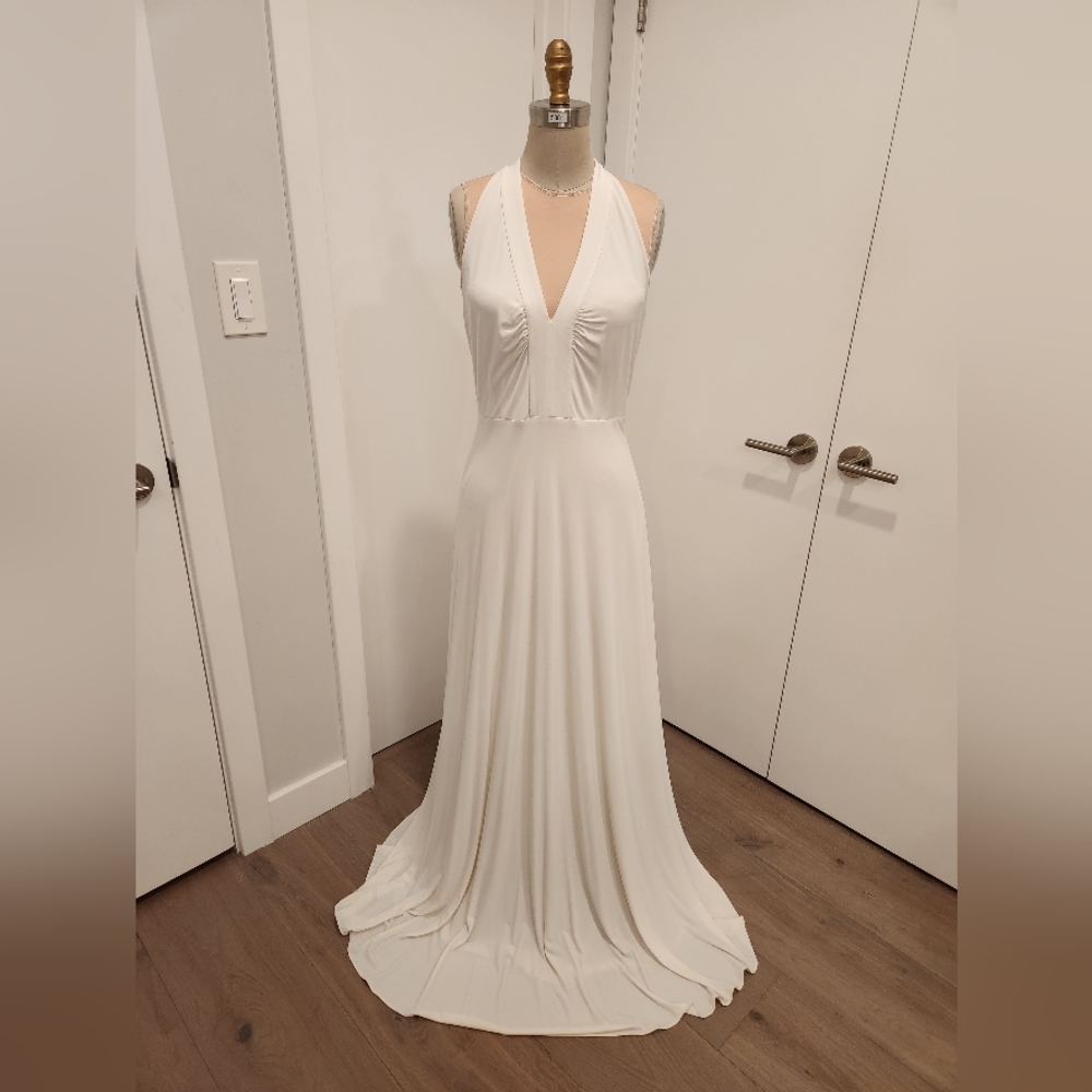 V-neck Maxi Wedding event Dress